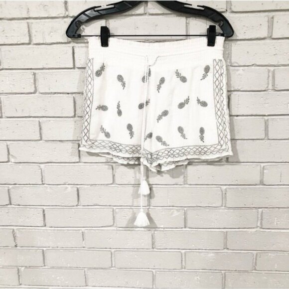 J.Crew Women's White Gauzy Pull On Pineapple Print Shorts - Size XXS - Picture 1 of 4